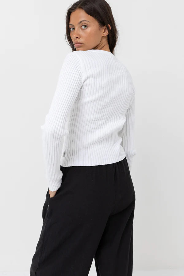 Classic long sleeve knit top - white