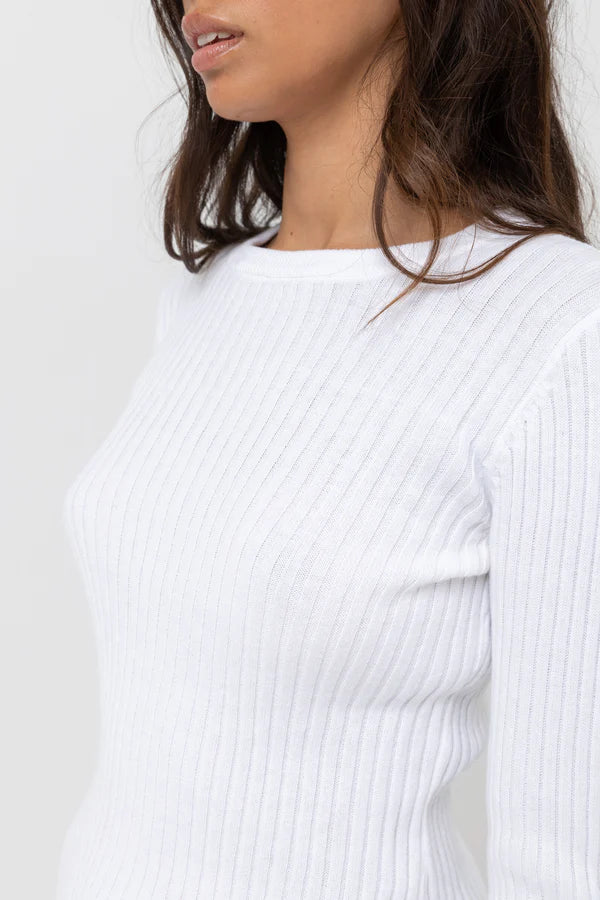 Classic long sleeve knit top - white