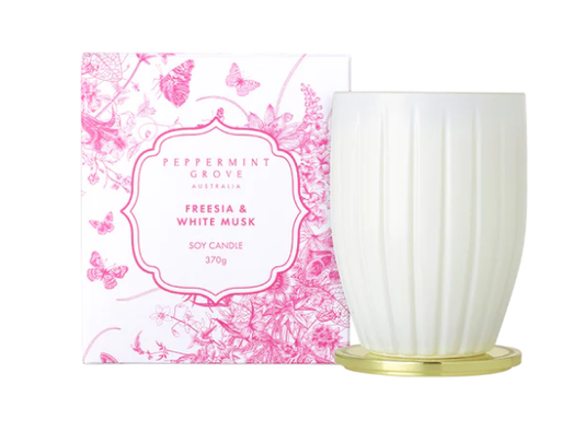 Limited edition - freesia & white musk candle